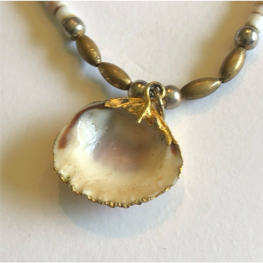 Vintage Shell Beaded Seashell Pendant Boho Necklace - Picture 5 of 5